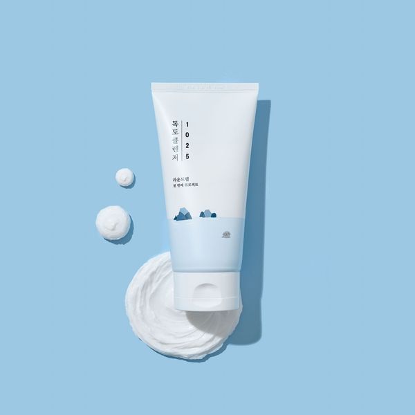 М`яка пінка для очищення шкіри ROUND LAB 1025 Dokdo Cleanser, 150 мл 2650 фото