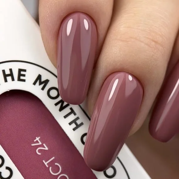 NAILSOFTHEDAY Color of the month October 2024 Mulenbergia &mdash; колір місяця пильно-рожевий, що перекривається в один шар, 10 мл 4823560500003 фото