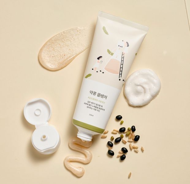 Пінка для очищення шкіри з екстрактом чорних соєвих бобів ROUND LAB Soybean Сleanser, 150 мл 2951 фото